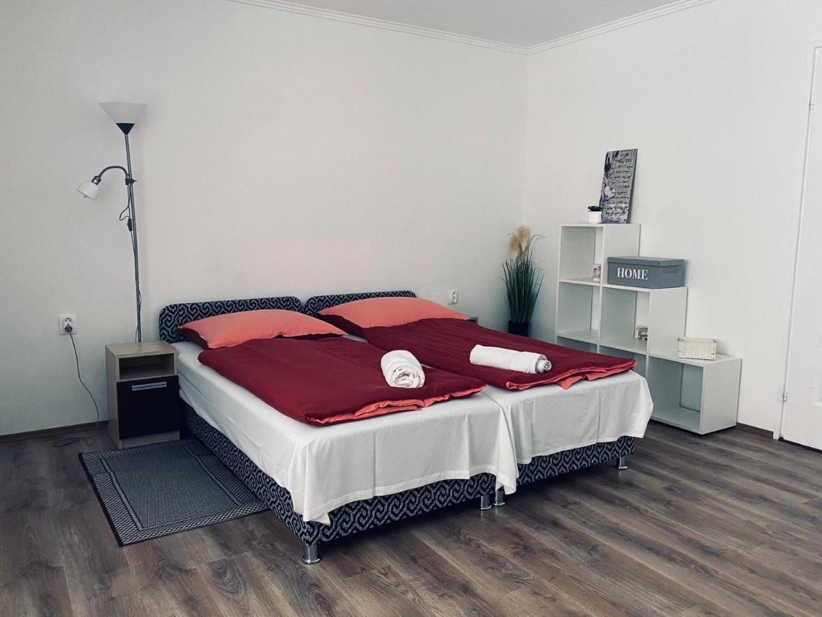 Sator-Hegy Vendeghaz Hotel Abaújszántó Екстериор снимка