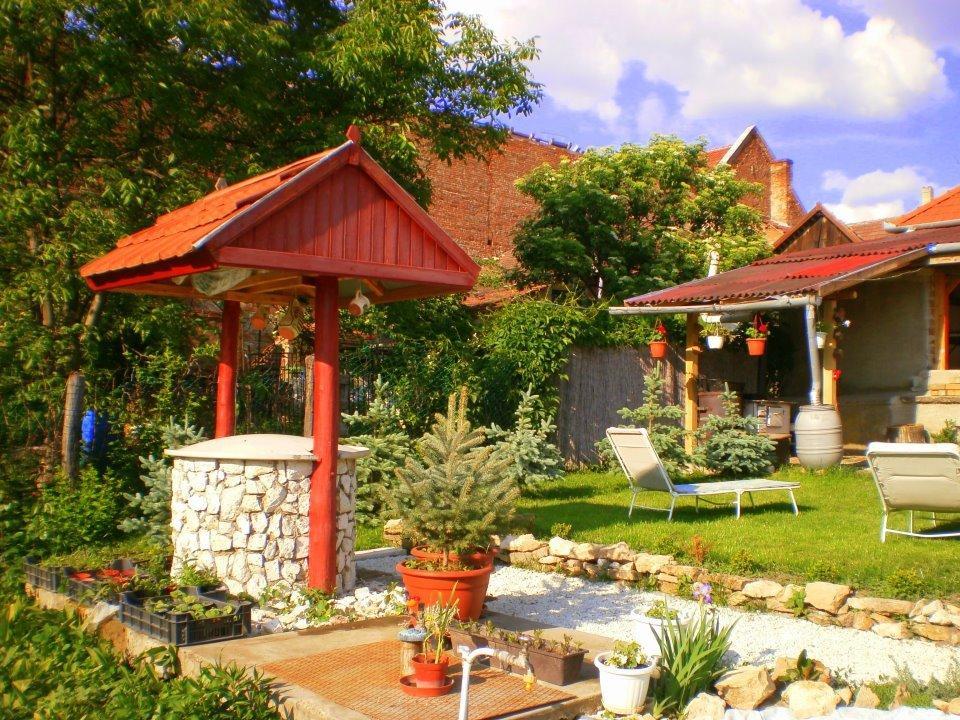 Sator-Hegy Vendeghaz Hotel Abaújszántó Екстериор снимка